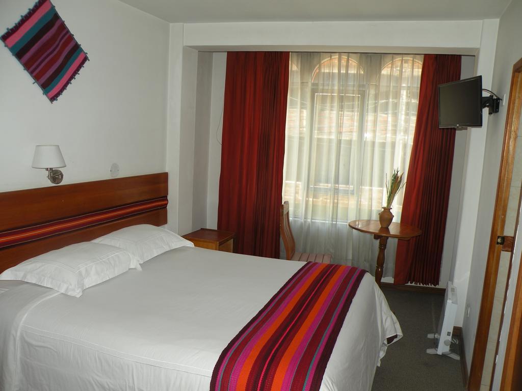 Cantuta Inn Puno Exteriör bild