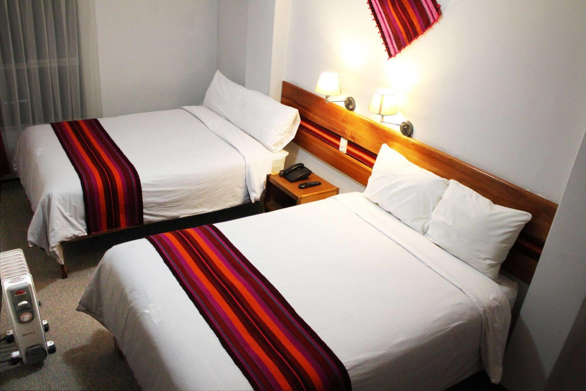 Cantuta Inn Puno Exteriör bild